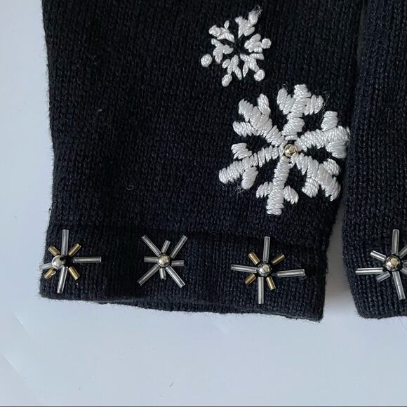 Vintage 1990s Arriviste Snowflake Cardigan Sweater Beaded Embroidered Black S - Picture 9 of 12